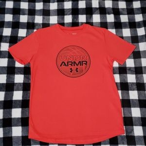 Mens under armr shirt